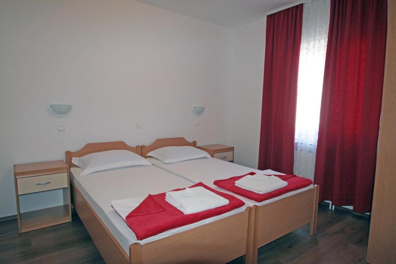 Apartments By The Sea Vinjerac, Zadar - 5811 מראה חיצוני תמונה